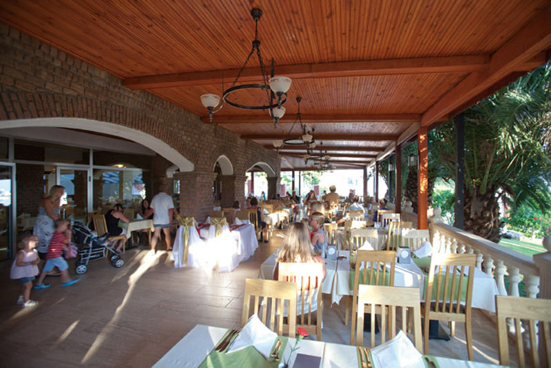 Thalia Beach Resort Hotel Ilica  Экстерьер фото